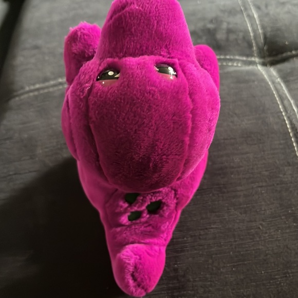 Barney Toys Vintage From The 99s Singing Barney The Purple Dinosaur